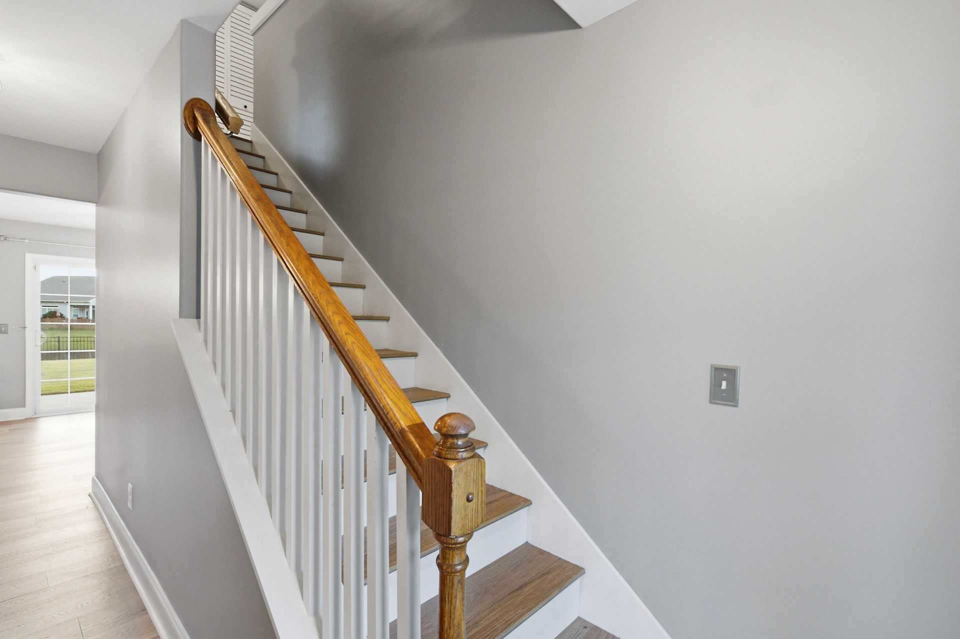 271 Hearthstone Drive Photo 34