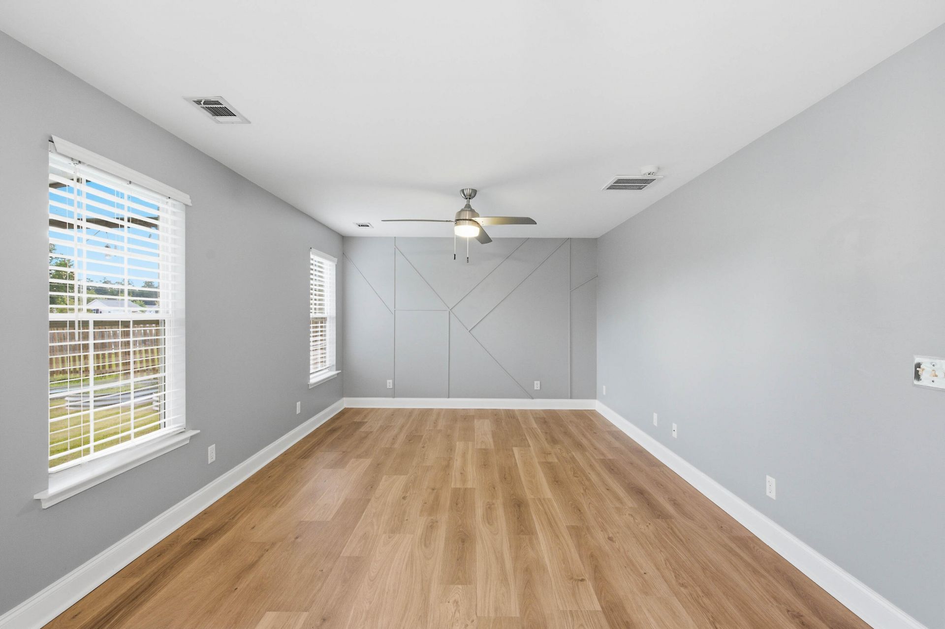 271 Hearthstone Drive Photo 43