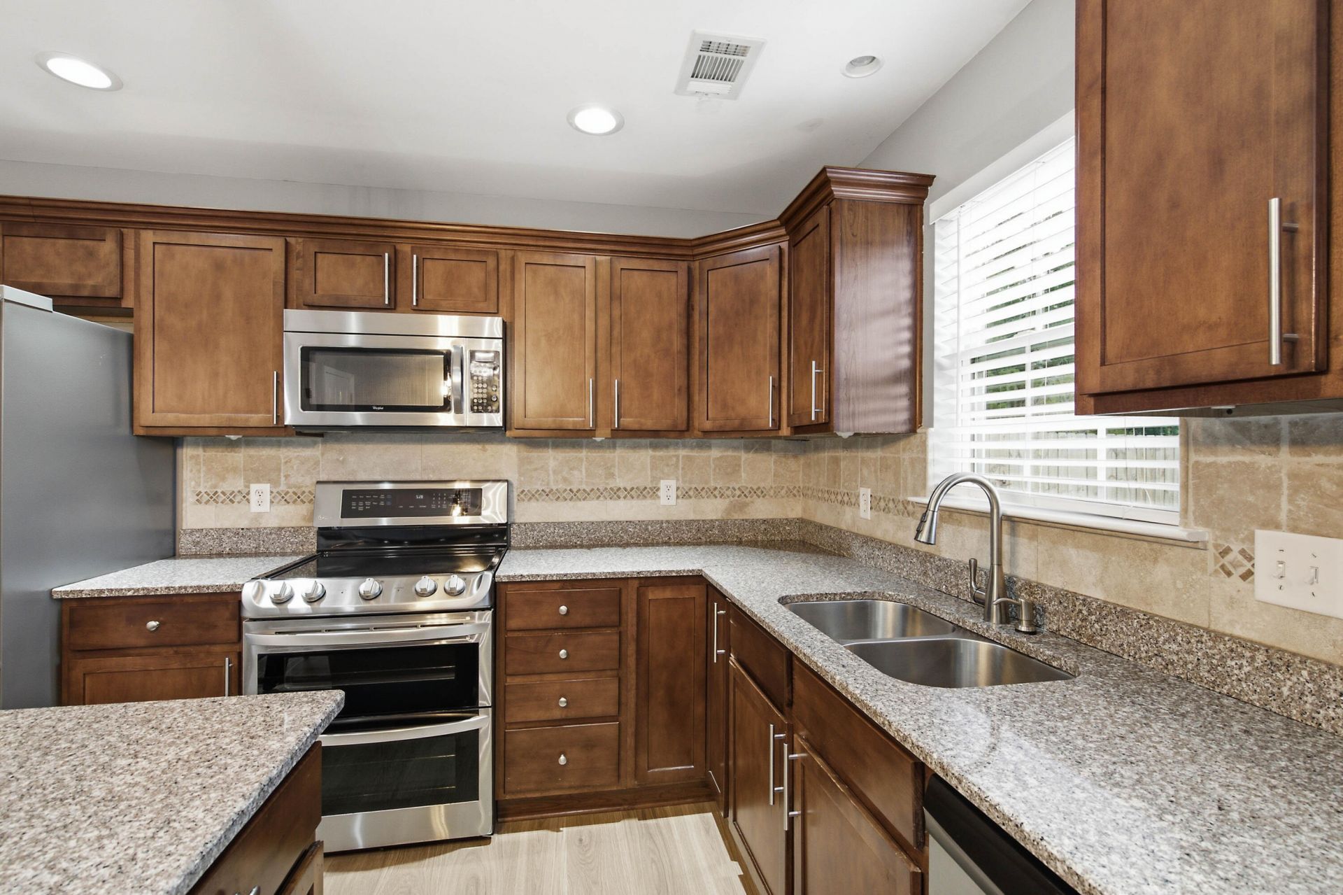 271 Hearthstone Drive Photo 49