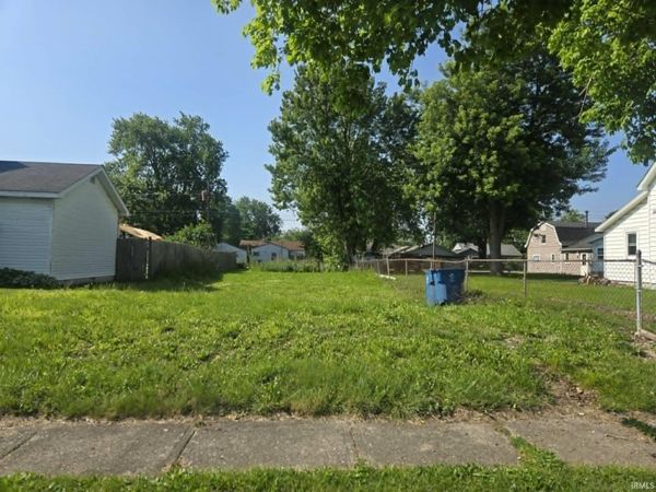 416 E South D Street, Gas City, IN 46933