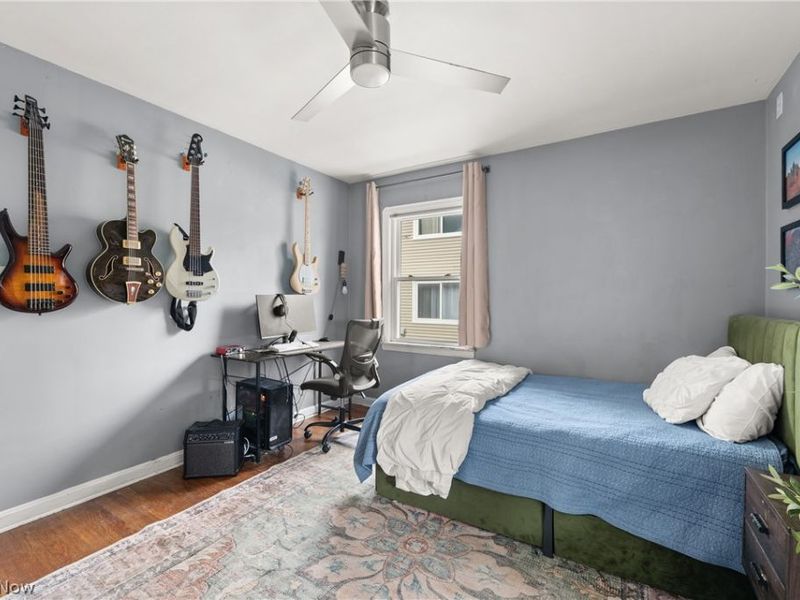 16800 Pilgrim Avenue, Cleveland, OH 44111 Photo 23