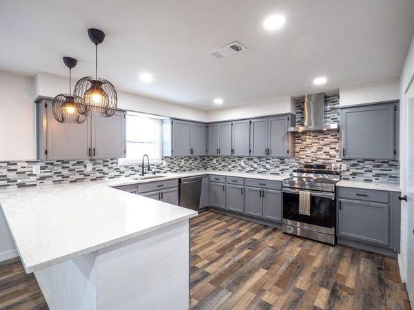 375 Brown RD, McDade, TX 78650