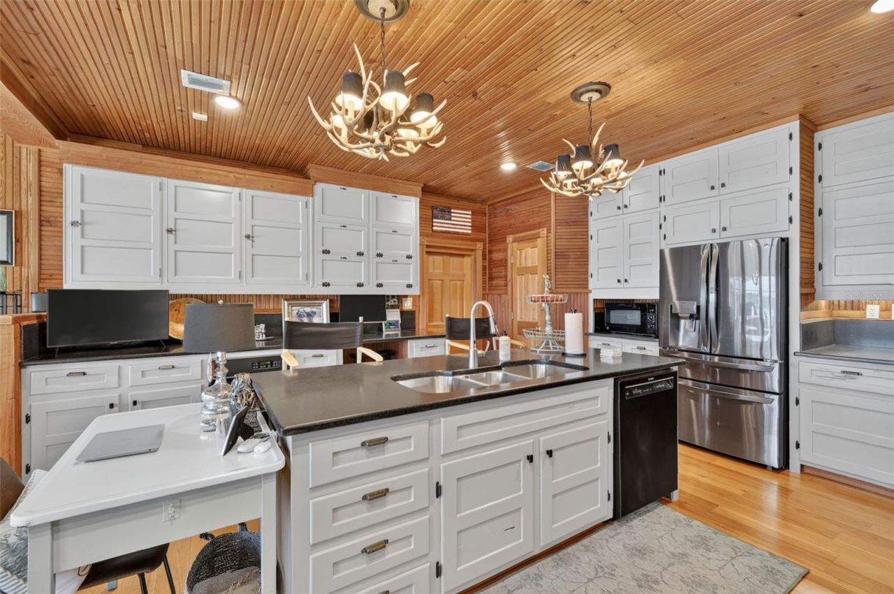 22625 Lake Seneca Road, Eustis, FL 32736 Photo