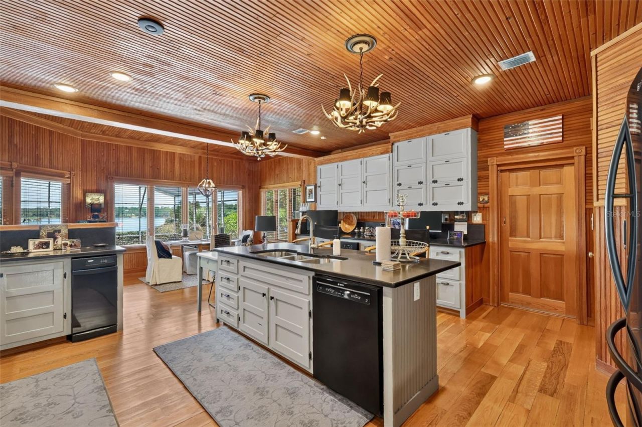 22625 Lake Seneca Road, Eustis, FL 32736 Photo