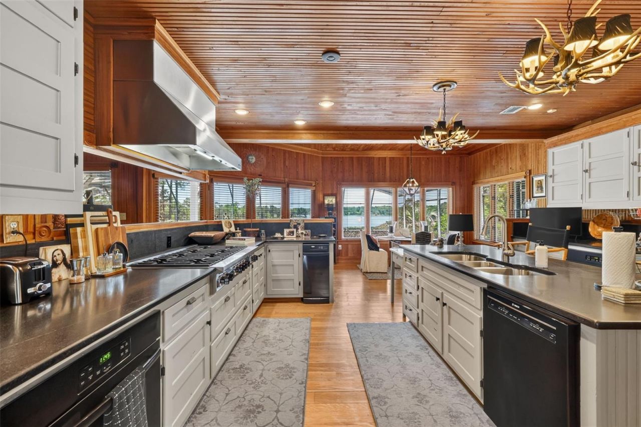 22625 Lake Seneca Road, Eustis, FL 32736 Photo