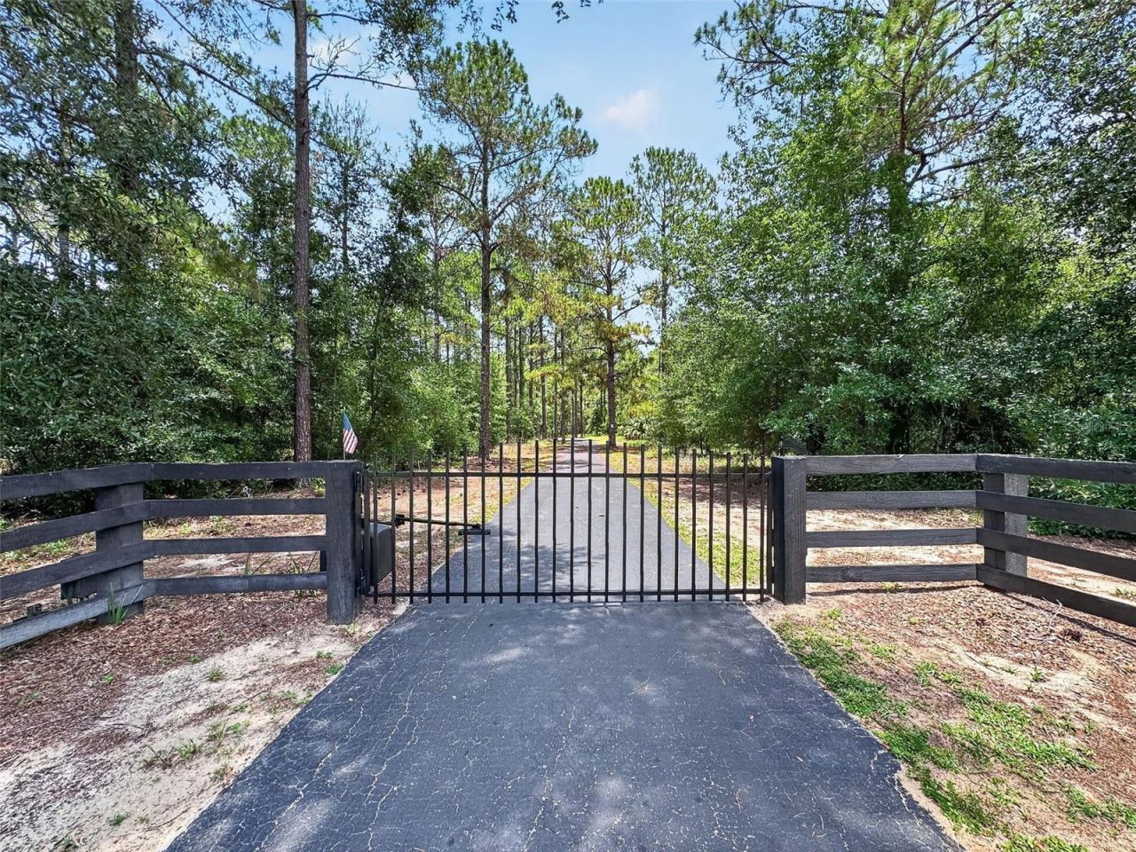 22625 Lake Seneca Road, Eustis, FL 32736 Photo