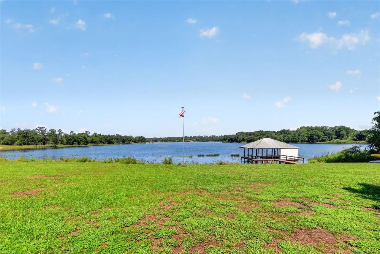 22625 Lake Seneca Road, Eustis, FL 32736 Photo