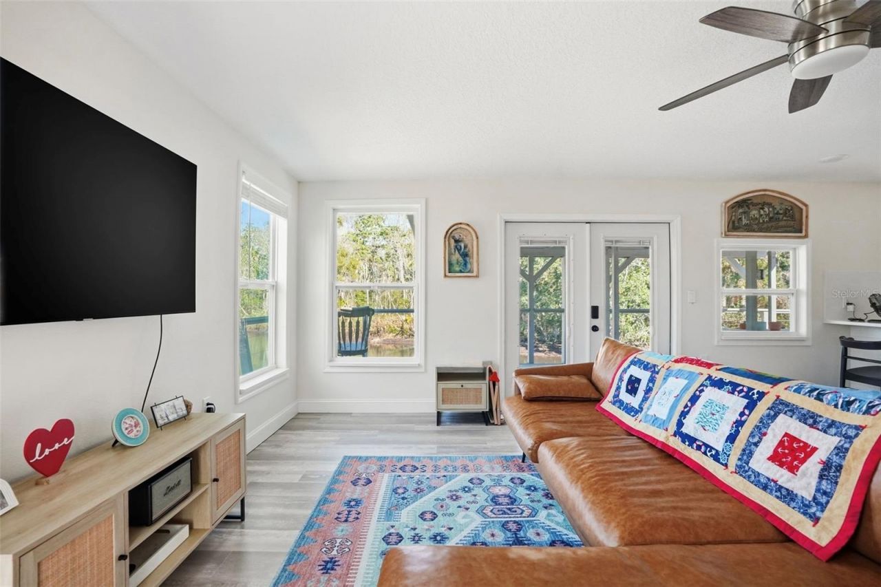 7266 Tropical Drive , Weeki Wachee, FL 34607 Photo