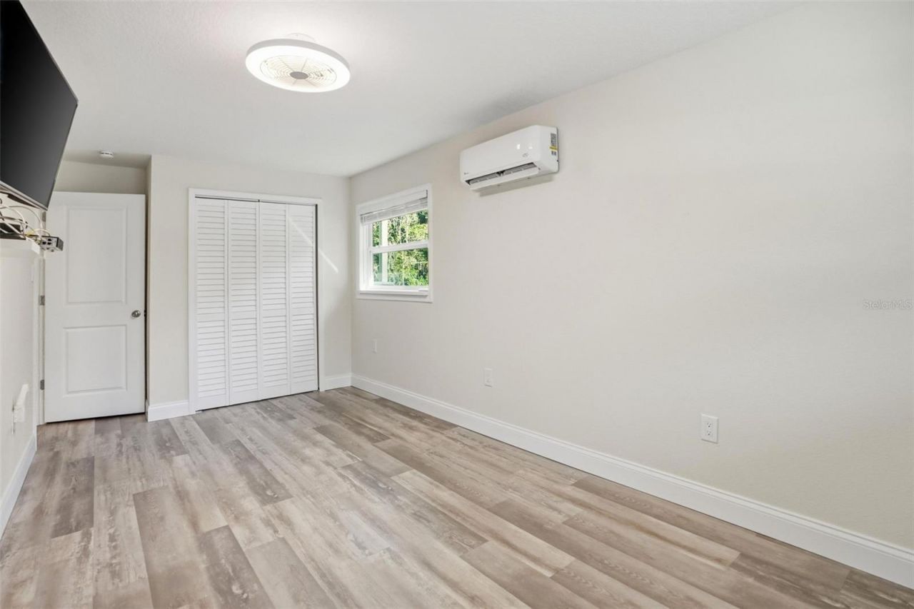7266 Tropical Drive , Weeki Wachee, FL 34607 Photo