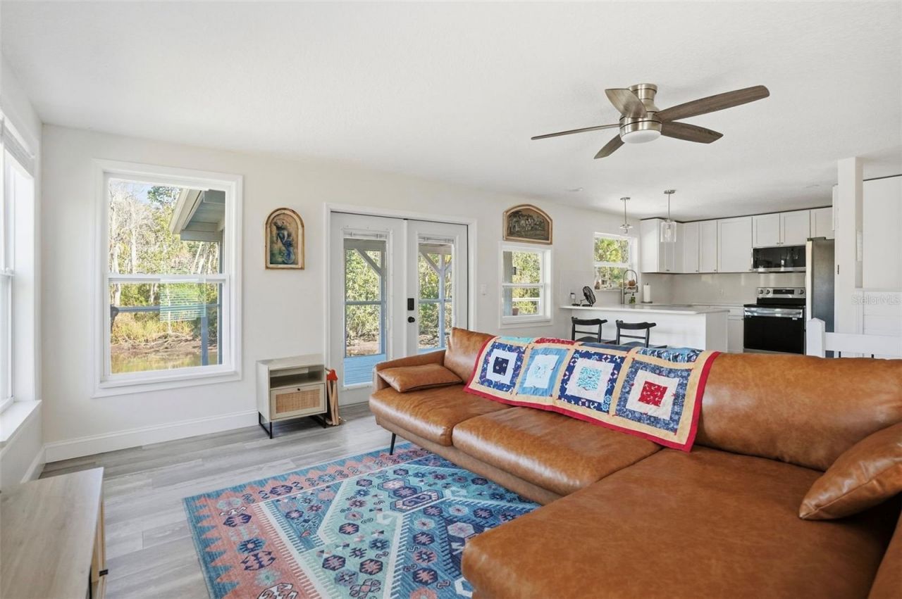 7266 Tropical Drive , Weeki Wachee, FL 34607 Photo