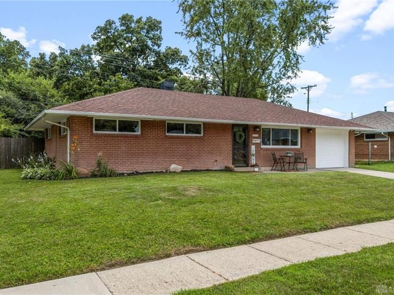 5316 Powell Road, Huber Heights, OH 45424 Photo 3