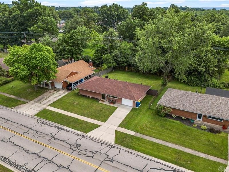 5316 Powell Road, Huber Heights, OH 45424 Photo 31