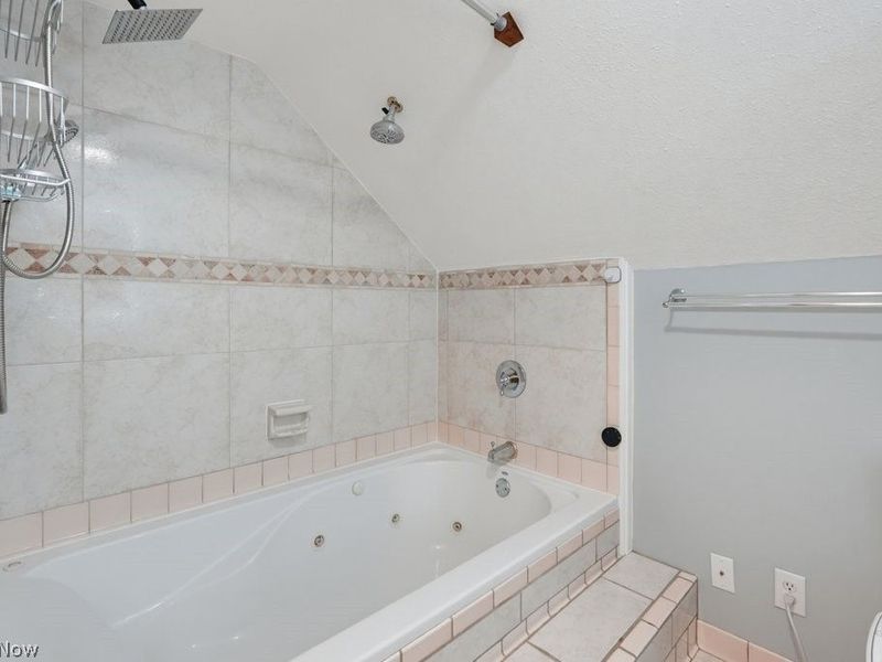 30426 Thomas Street, Willowick, OH 44095 Photo 20