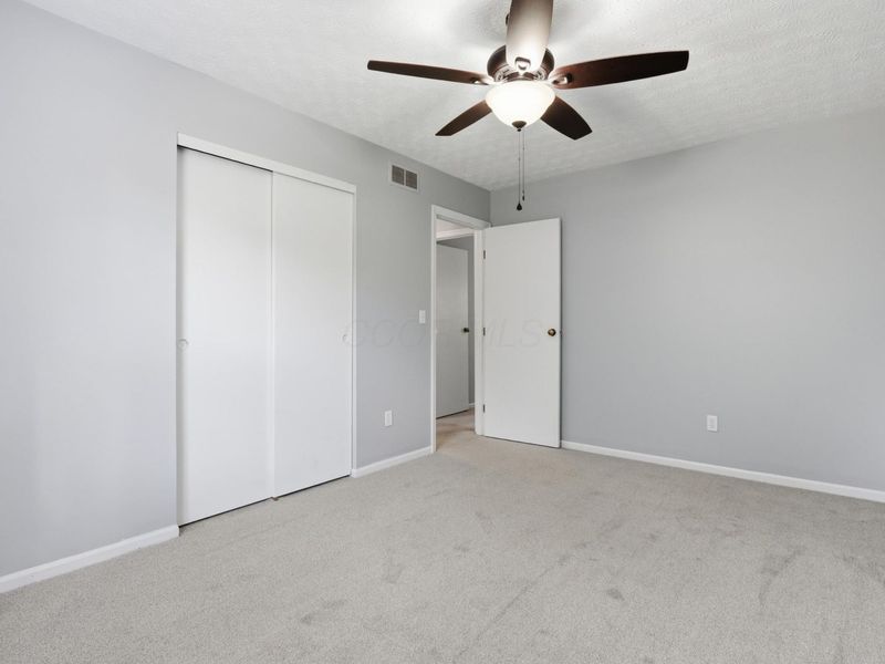 5100 Locust Post Lane, Columbus, OH 43230 Photo 19