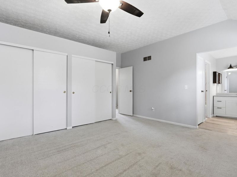 5100 Locust Post Lane, Columbus, OH 43230 Photo 20