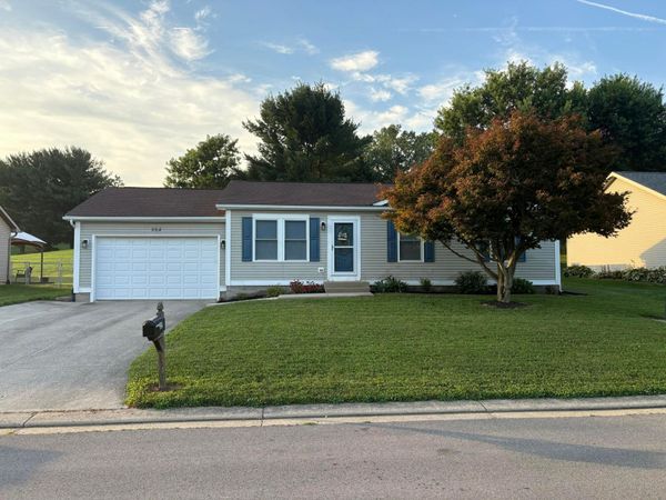 964 Garfield Avenue , Newark, OH 43055