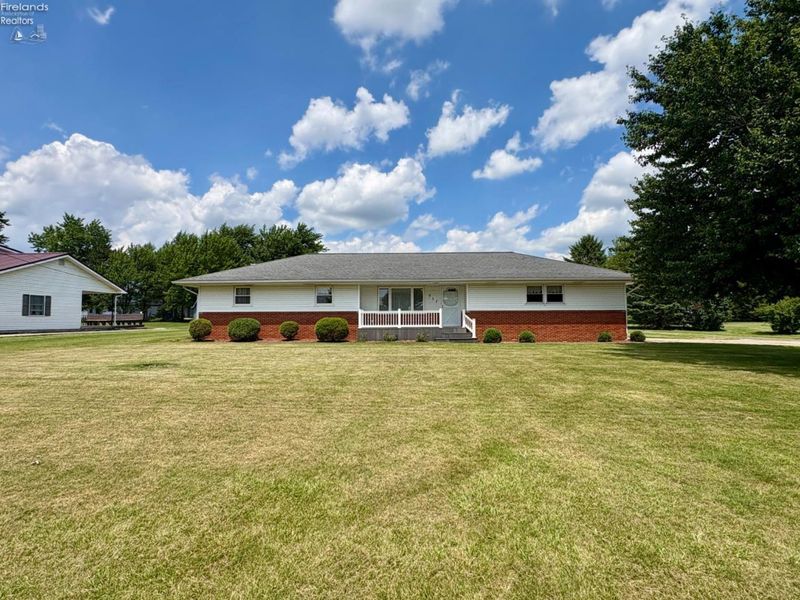 517 Buckeye Drive, Attica, OH 44807 Photo 1