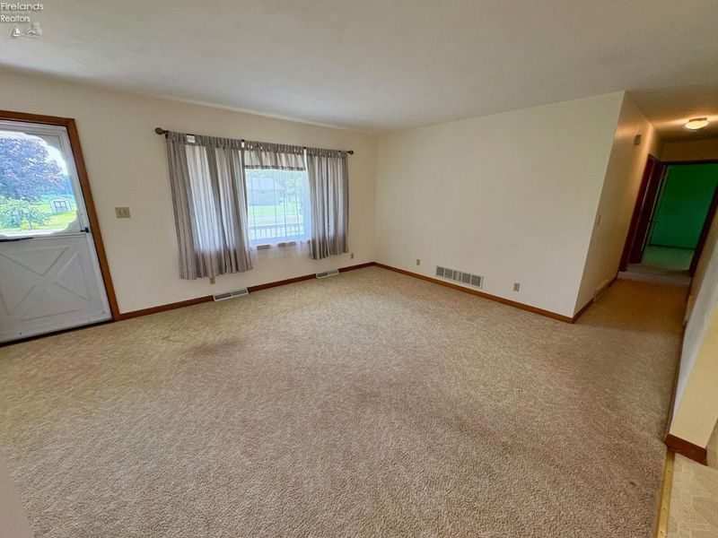 517 Buckeye Drive, Attica, OH 44807 Photo 14