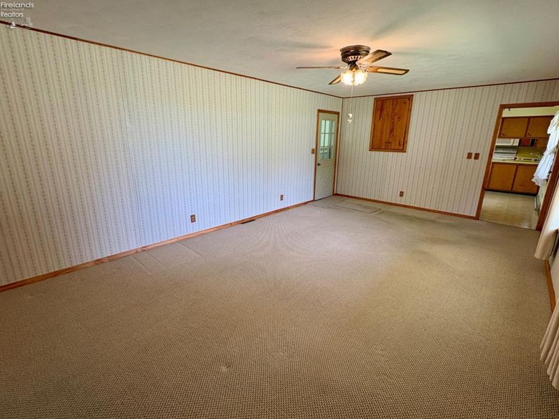 517 Buckeye Drive, Attica, OH 44807 Photo 5