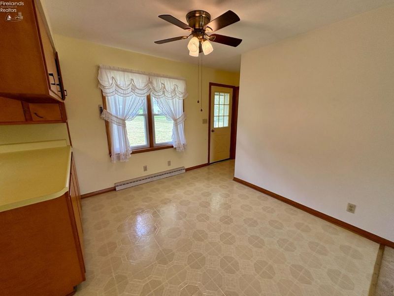 517 Buckeye Drive, Attica, OH 44807 Photo 9