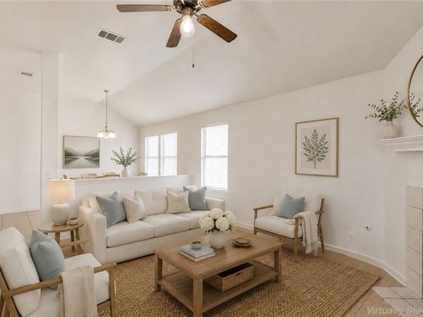 104 Evergreen Circle , Georgetown, TX 78626