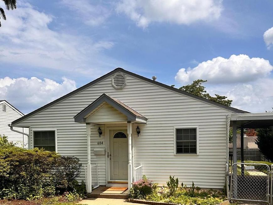 604 Trenton Road, Fairless Hills, PA 19030 Main Photo