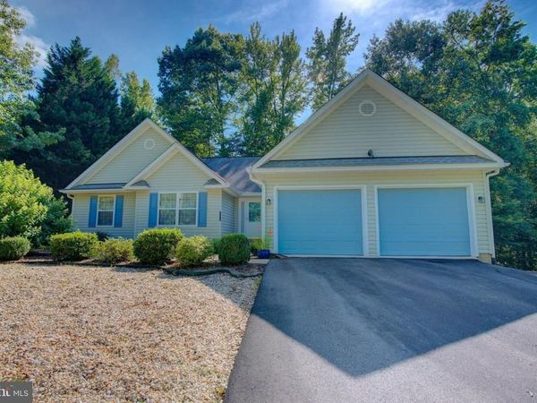 8256 REAGAN DRIVE, KING GEORGE, VA 22485