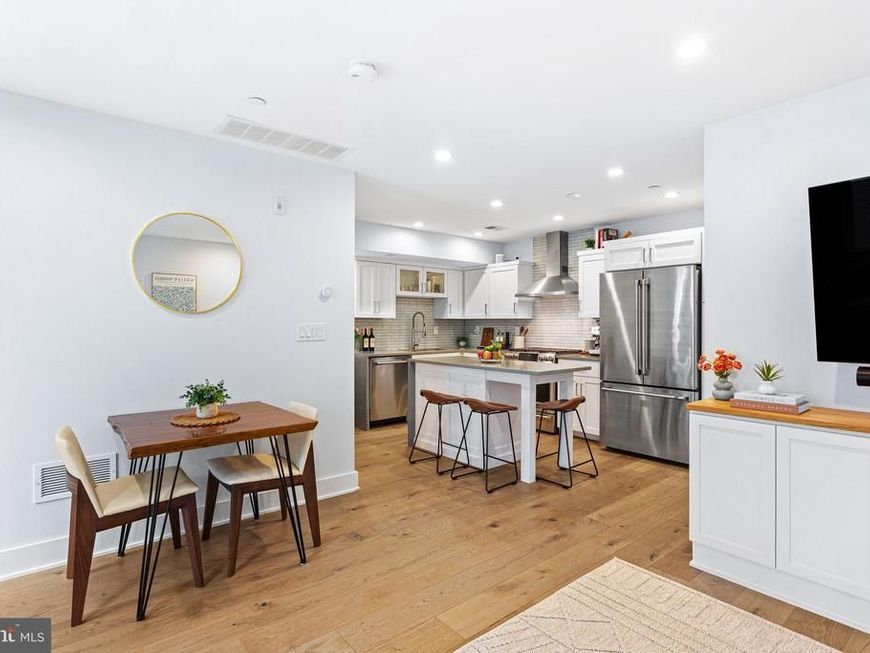 212 Bainbridge Street, Unit 4, Philadelphia, PA 19147 Main Photo