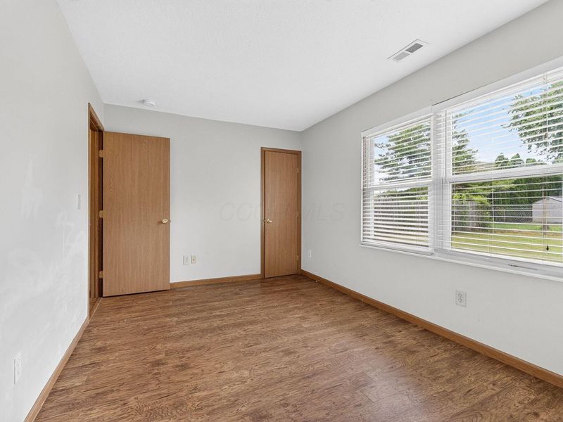 3885 Farm Brook Lane, Columbus, OH 43204 Photo 21