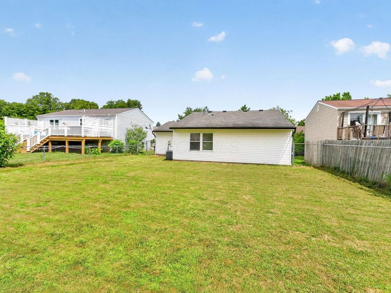 3885 Farm Brook Lane, Columbus, OH 43204 Photo 27
