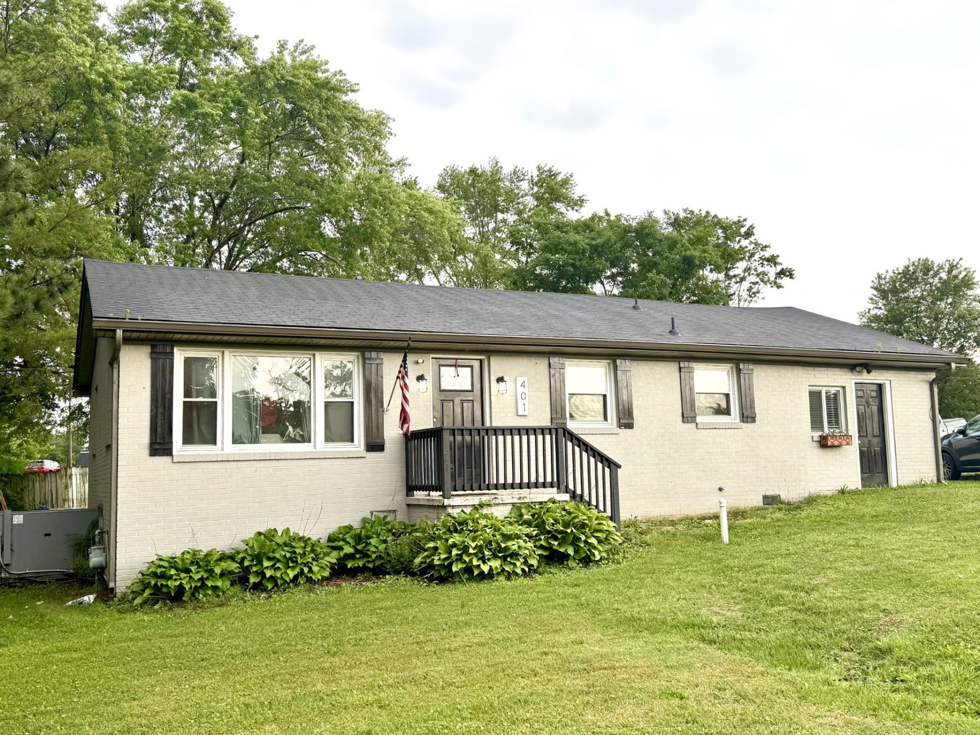 401 Weaver Ln , Springfield, TN 37172 Main Photo