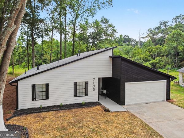 7103 Apache Lane, Riverdale, GA 30274