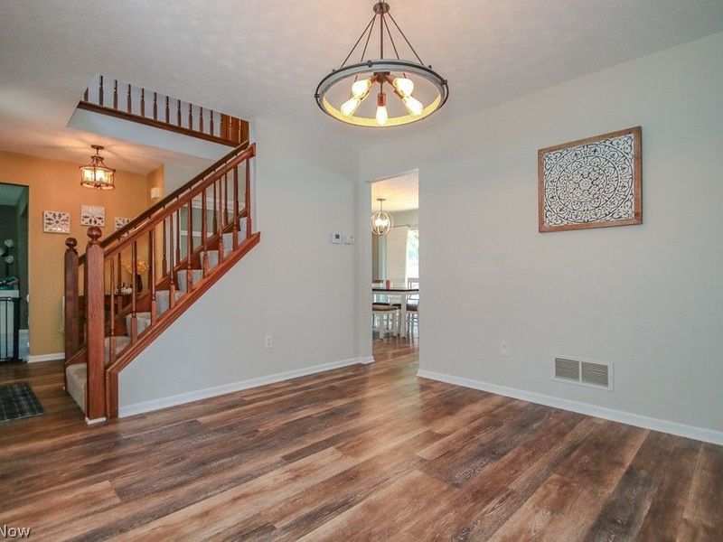 104 Charter Drive, Northfield Center, OH 44067 Photo 28