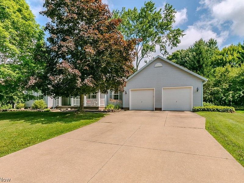 104 Charter Drive, Northfield Center, OH 44067 Photo 3