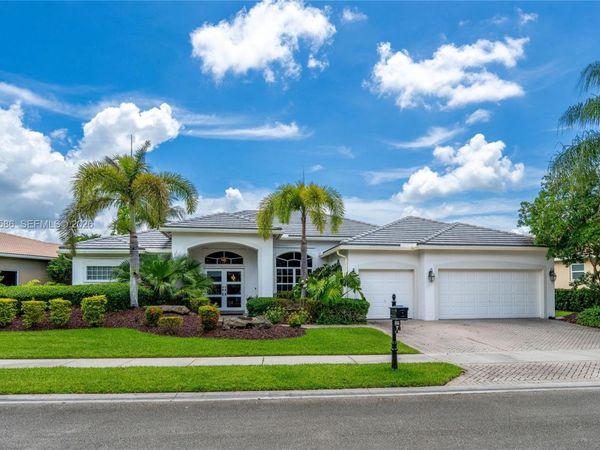 3855 Oak Ridge Cir , Weston, FL 33331