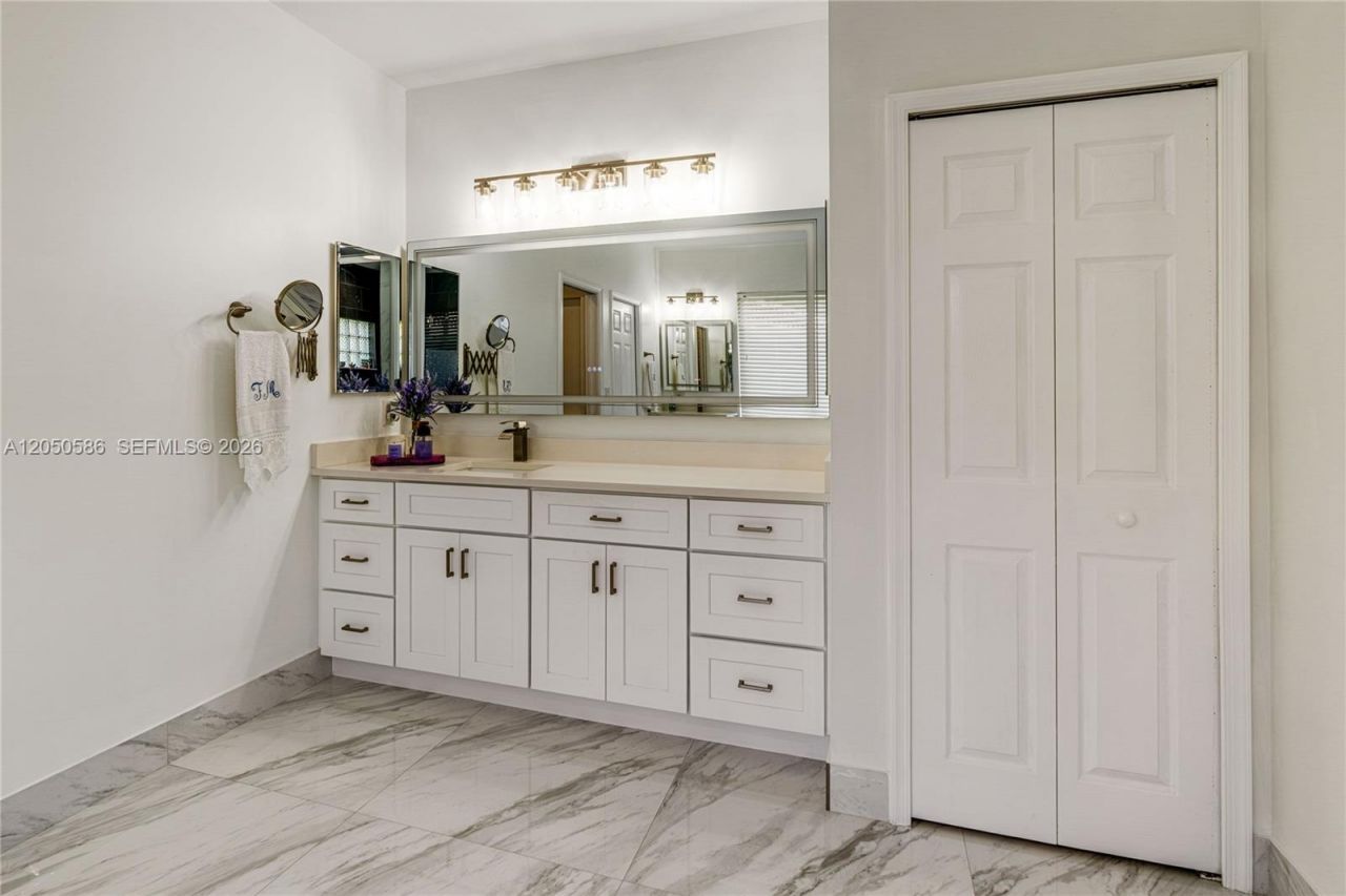 3855 Oak Ridge Cir , Weston, FL 33331 Photo