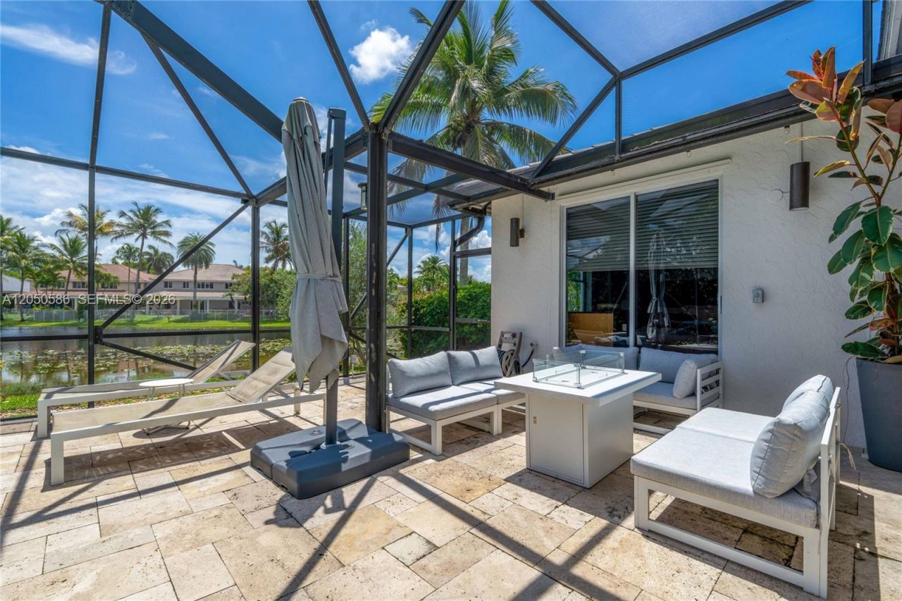 3855 Oak Ridge Cir , Weston, FL 33331 Photo
