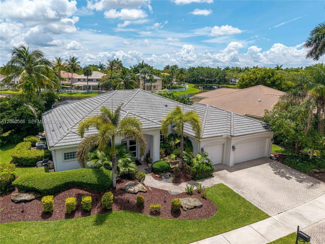 3855 Oak Ridge Cir , Weston, FL 33331 Photo