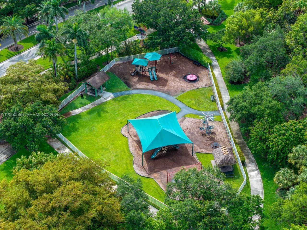 3855 Oak Ridge Cir , Weston, FL 33331 Photo