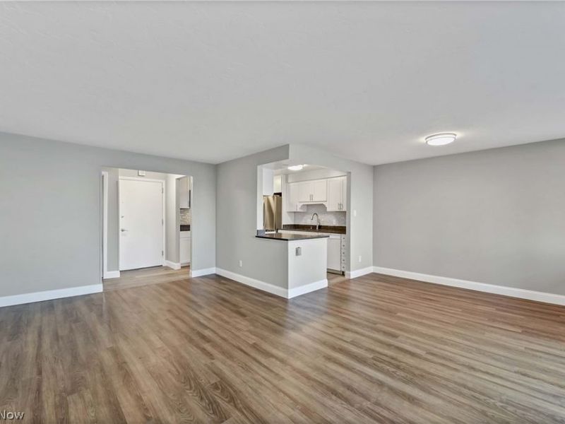 12900 Lake Avenue, Unit 626, Lakewood, OH 44107 Photo 11