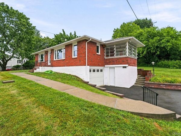 86 Orchard Street, Marlboro, NY 12542