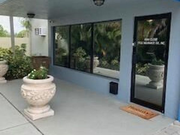 812 SE 8th Avenue, Deerfield Beach, FL 33443