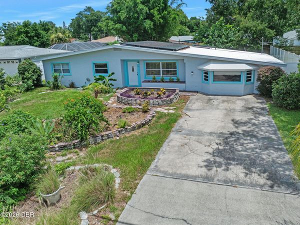 69 Magnolia Avenue, Ormond Beach, FL 32174