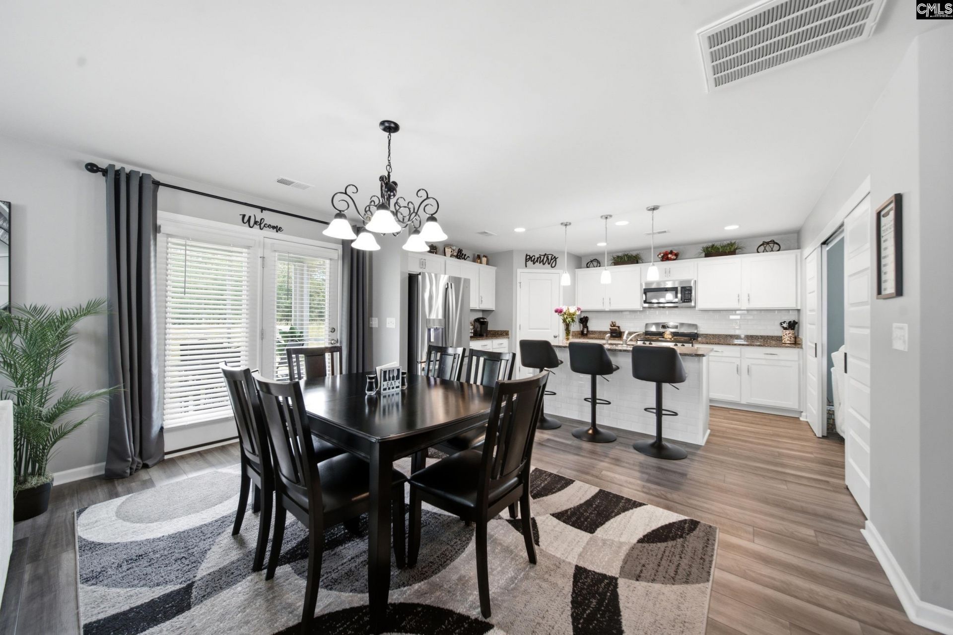 1220 Tanreall Drive  Photo 4