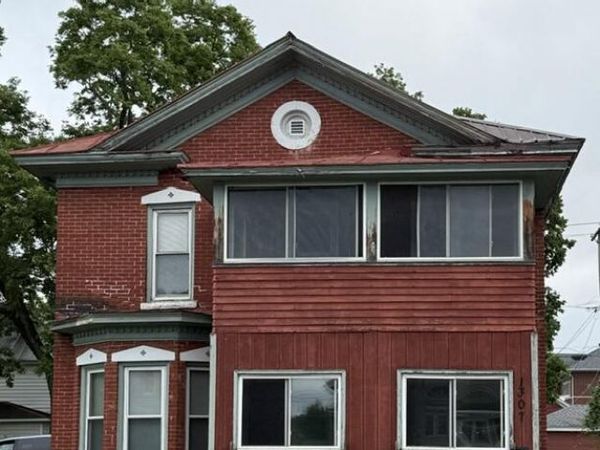 1307 Redfield STREET, La Crosse, WI 54601