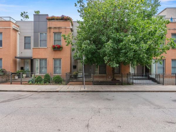 11 Mercer Street, Cincinnati, OH 45202