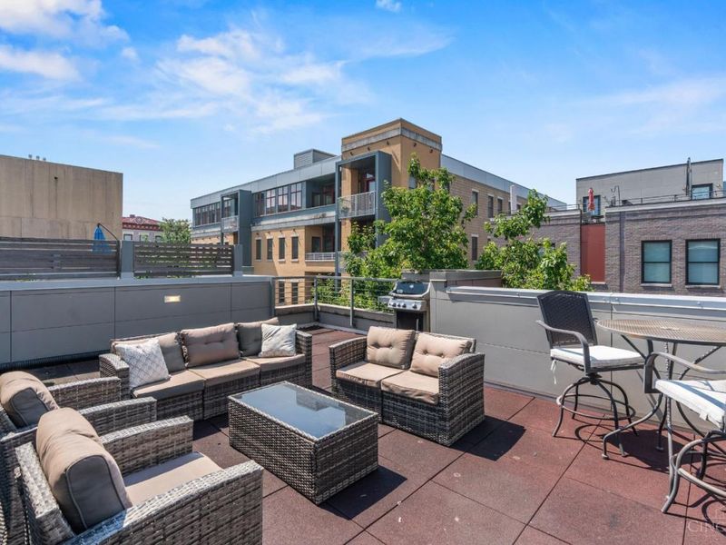 11 Mercer Street, Cincinnati, OH 45202 Photo 41