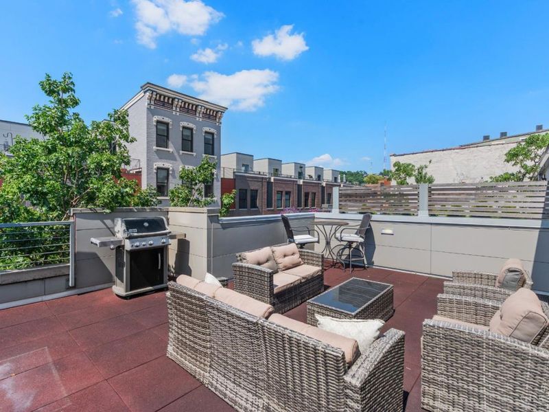 11 Mercer Street, Cincinnati, OH 45202 Photo 44