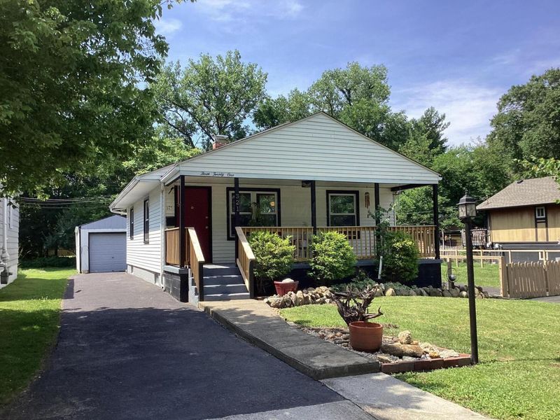 321 W Kanawha Avenue, Columbus, OH 43214 Photo 2