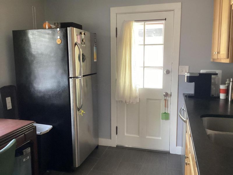 321 W Kanawha Avenue, Columbus, OH 43214 Photo 8